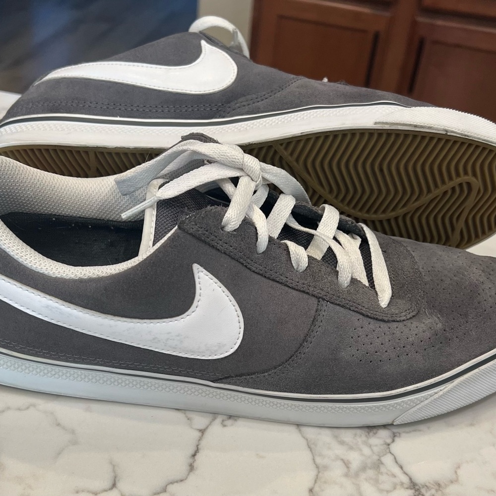 Nike 6.0 SB Suede Size 13